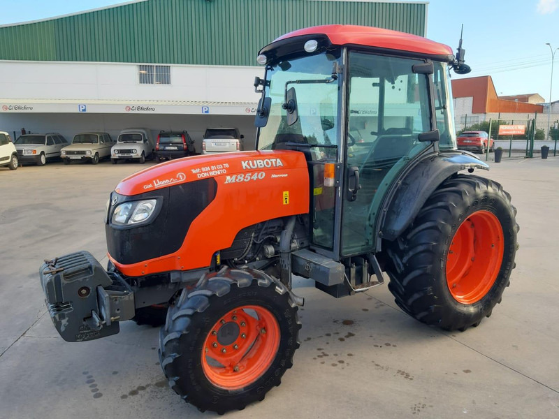 Kubota M8540 - Traktor: slika 3 Kubota M8540 - Traktor: slika 3