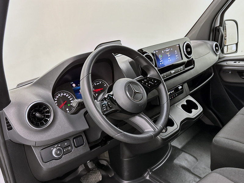 Mercedes-Benz Sprinter 317 1.9 CDI L3H2 Pro Achteruitrijcamera Stoelverwarming Cruise Control Betimmering - Furgon: slika 4 Mercedes-Benz Sprinter 317 1.9 CDI L3H2 Pro Achteruitrijcamera Stoelverwarming Cruise Control Betimmering - Furgon: slika 4