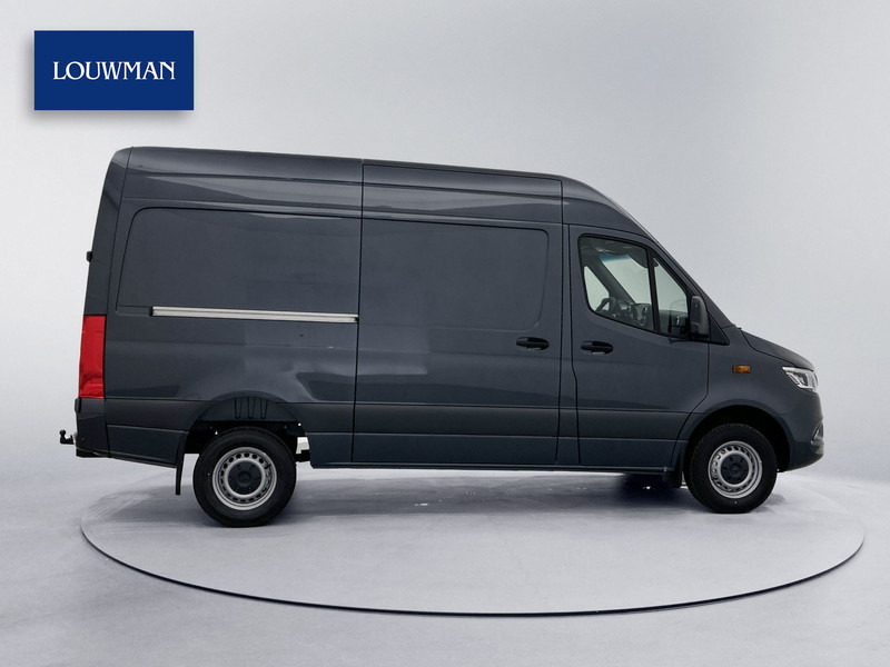 Mercedes-Benz Sprinter 319 1.9 L2H2 Vol opties Adaptieve cruise control 360 Camera Softclose + schuifdeur - Mali kombi: slika 4 Mercedes-Benz Sprinter 319 1.9 L2H2 Vol opties Adaptieve cruise control 360 Camera Softclose + schuifdeur - Mali kombi: slika 4