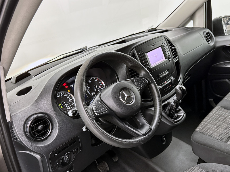 Mercedes-Benz Vito 109 CDI Functional Lang Marge Navigatie Achteruitrijcamera Trekhaak Parkeersensoren - Mali kombi: slika 5 Mercedes-Benz Vito 109 CDI Functional Lang Marge Navigatie Achteruitrijcamera Trekhaak Parkeersensoren - Mali kombi: slika 5