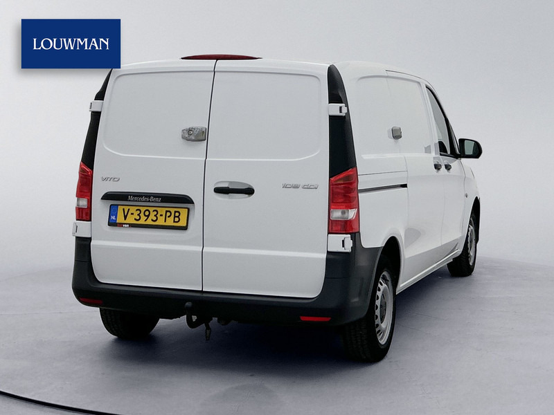 Mercedes-Benz Vito 109 CDI Functional Trekhaak Inrichting Betimmering - Mali kombi: slika 3 Mercedes-Benz Vito 109 CDI Functional Trekhaak Inrichting Betimmering - Mali kombi: slika 3