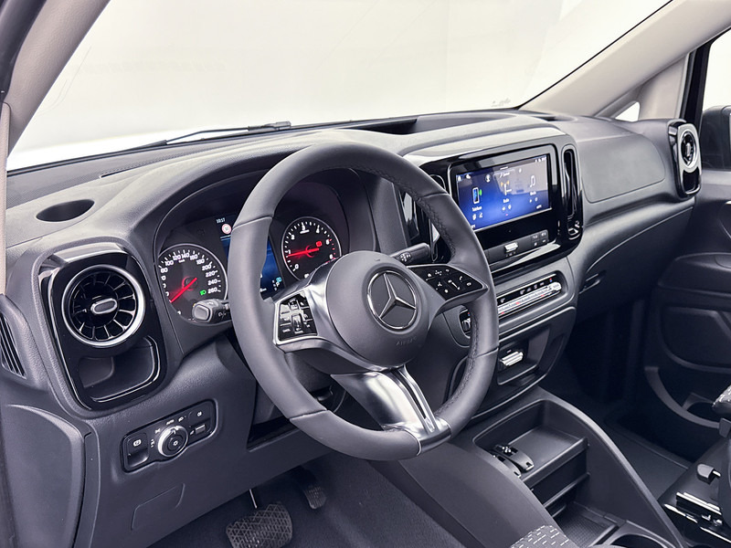 Mercedes-Benz Vito 119 CDI PRO L3 19" Lichtmetaal AMG Dubbele Schuifdeur Multibeam LED Trekhaak Achteruitrijcamera Betimmering - Mali kombi: slika 4 Mercedes-Benz Vito 119 CDI PRO L3 19" Lichtmetaal AMG Dubbele Schuifdeur Multibeam LED Trekhaak Achteruitrijcamera Betimmering - Mali kombi: slika 4