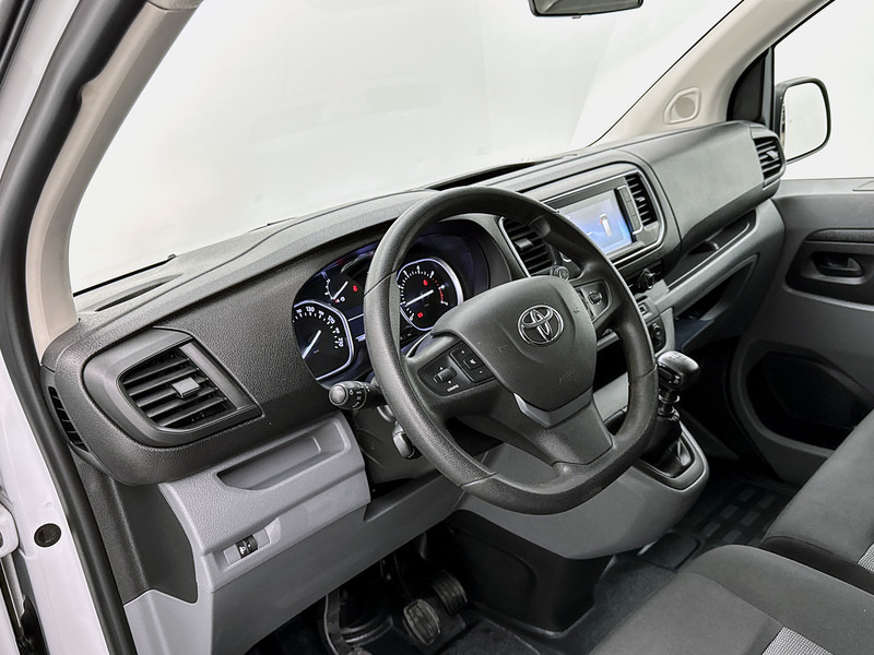 Toyota ProAce Compact 1.5 D-4D Live Navigator Navigatie Cruise control Betimmering - Mali kombi: slika 5 Toyota ProAce Compact 1.5 D-4D Live Navigator Navigatie Cruise control Betimmering - Mali kombi: slika 5
