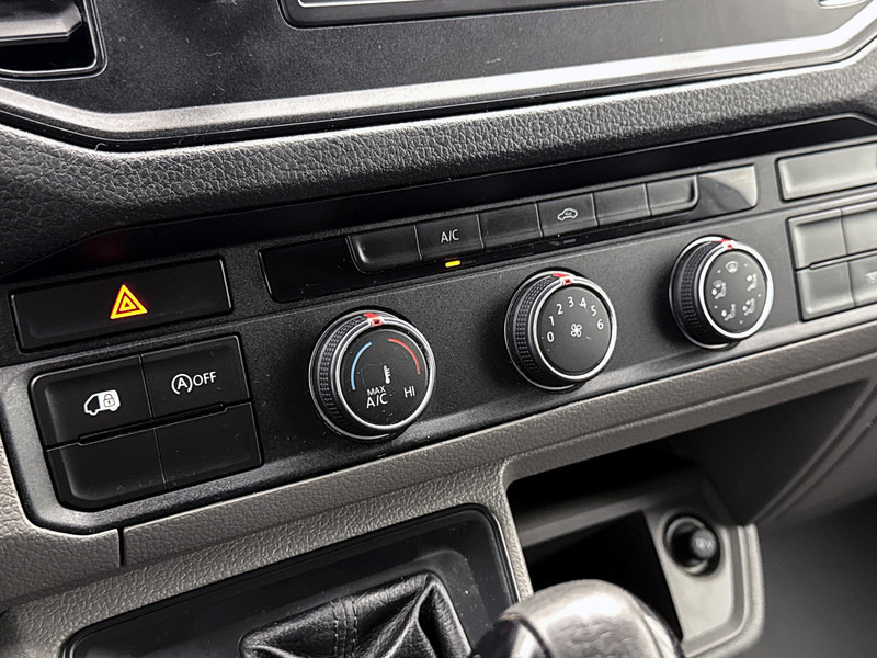 Furgon Volkswagen Crafter 35 2.0 TDI L3H3 177PK DSG Trekhaak Achteruitrijcamera Betimmering: slika 8
