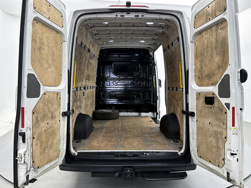 Furgon Volkswagen Crafter 35 2.0 TDI L3H3 177PK DSG Trekhaak Achteruitrijcamera Betimmering: slika 13