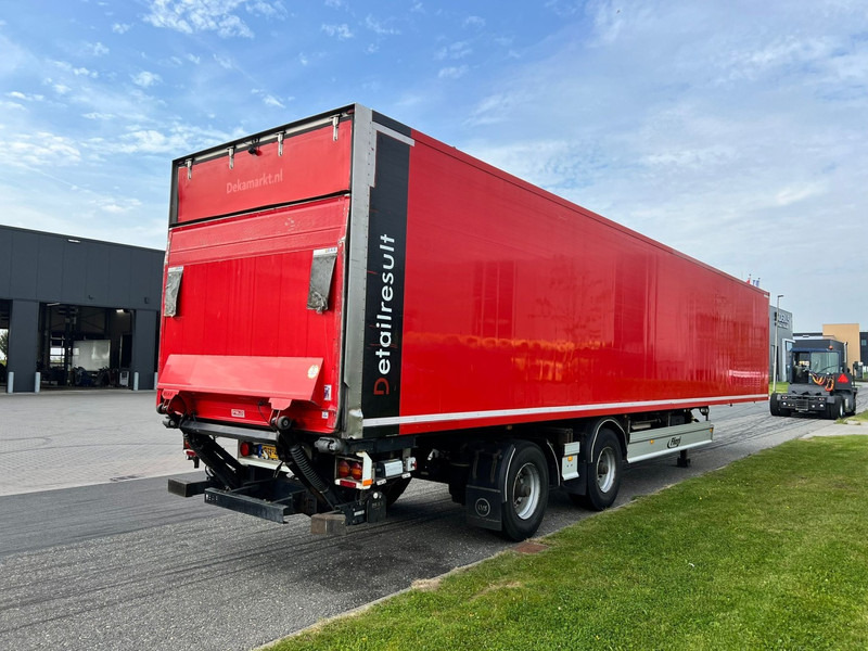 Fliegl SZS 330 Gesloten oplegger 2 Axle / / Ladklep - Poluprikolica sa zatvorenim sandukom: slika 3 Fliegl SZS 330 Gesloten oplegger 2 Axle / / Ladklep - Poluprikolica sa zatvorenim sandukom: slika 3