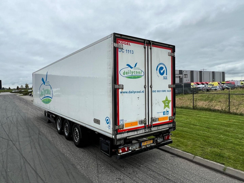 Kögel 3 assige koeloplegger Lift axle / Carrier Vector 1950 - Poluprikolica hladnjače: slika 3 Kögel 3 assige koeloplegger Lift axle / Carrier Vector 1950 - Poluprikolica hladnjače: slika 3