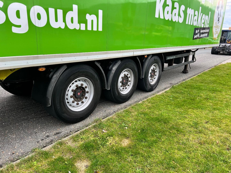 Kögel 3 - assige koeloplegger Lift axle / Carrier Vector 1950 - Poluprikolica hladnjače: slika 5 Kögel 3 - assige koeloplegger Lift axle / Carrier Vector 1950 - Poluprikolica hladnjače: slika 5