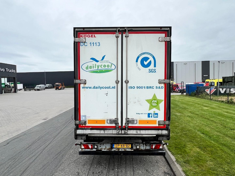 Kögel 3 assige koeloplegger Lift axle / Carrier Vector 1950 - Poluprikolica hladnjače: slika 4 Kögel 3 assige koeloplegger Lift axle / Carrier Vector 1950 - Poluprikolica hladnjače: slika 4