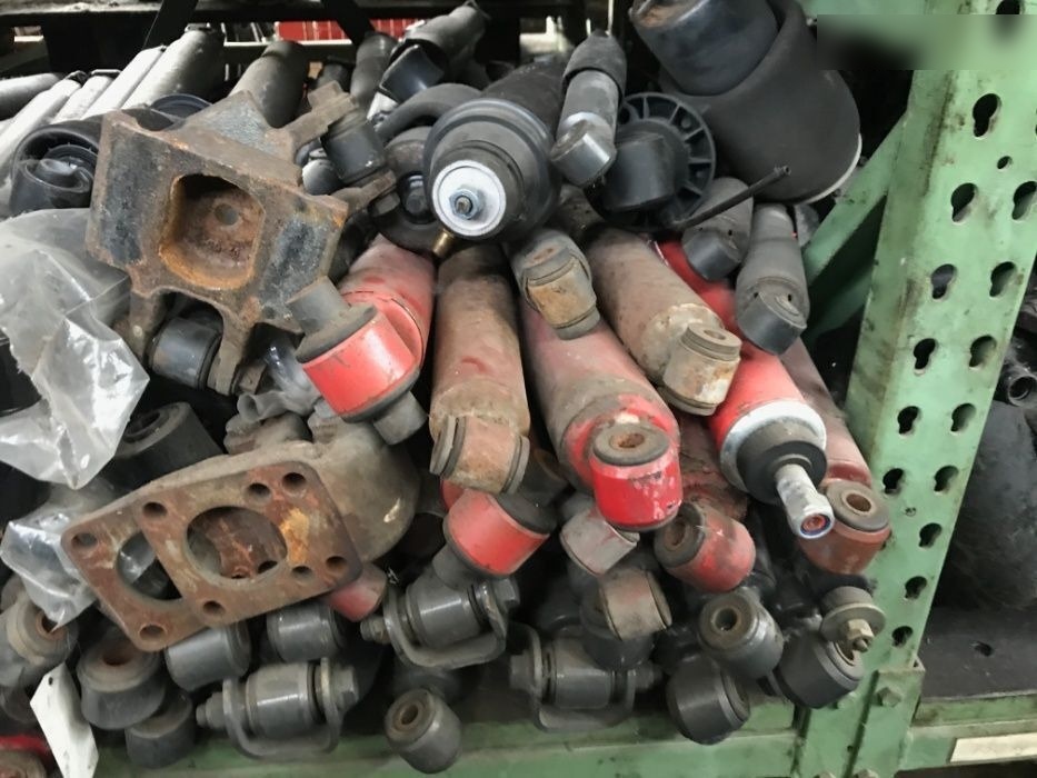Amortizoare camion din dezmembrari - Amortizeri za Kamion: slika 5 Amortizoare camion din dezmembrari - Amortizeri za Kamion: slika 5