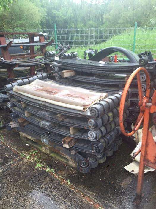 DAF Iveco, Man, Mercedes - Čelična suspenzija za Kamion: slika 1 DAF Iveco, Man, Mercedes - Čelična suspenzija za Kamion: slika 1