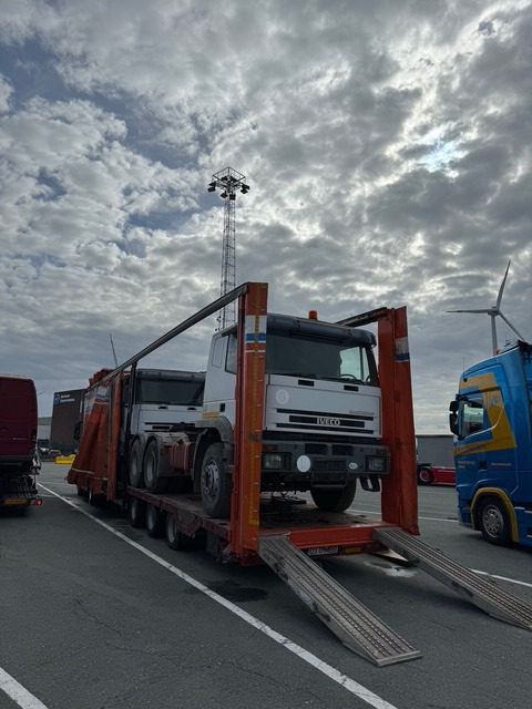 Dinkel Model DSAM - Alveole - Latire Electrica - Niska poluprikolica za prevoz: slika 5 Dinkel Model DSAM - Alveole - Latire Electrica - Niska poluprikolica za prevoz: slika 5