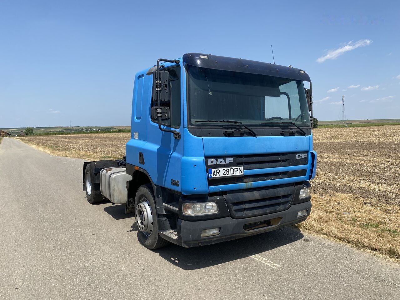 DAF CF 75 360 XF : EURO 3 RETARDER : 2001 : EXPORT Possible : Small - Tegljač: slika 2 DAF CF 75 360 XF : EURO 3 RETARDER : 2001 : EXPORT Possible : Small - Tegljač: slika 2