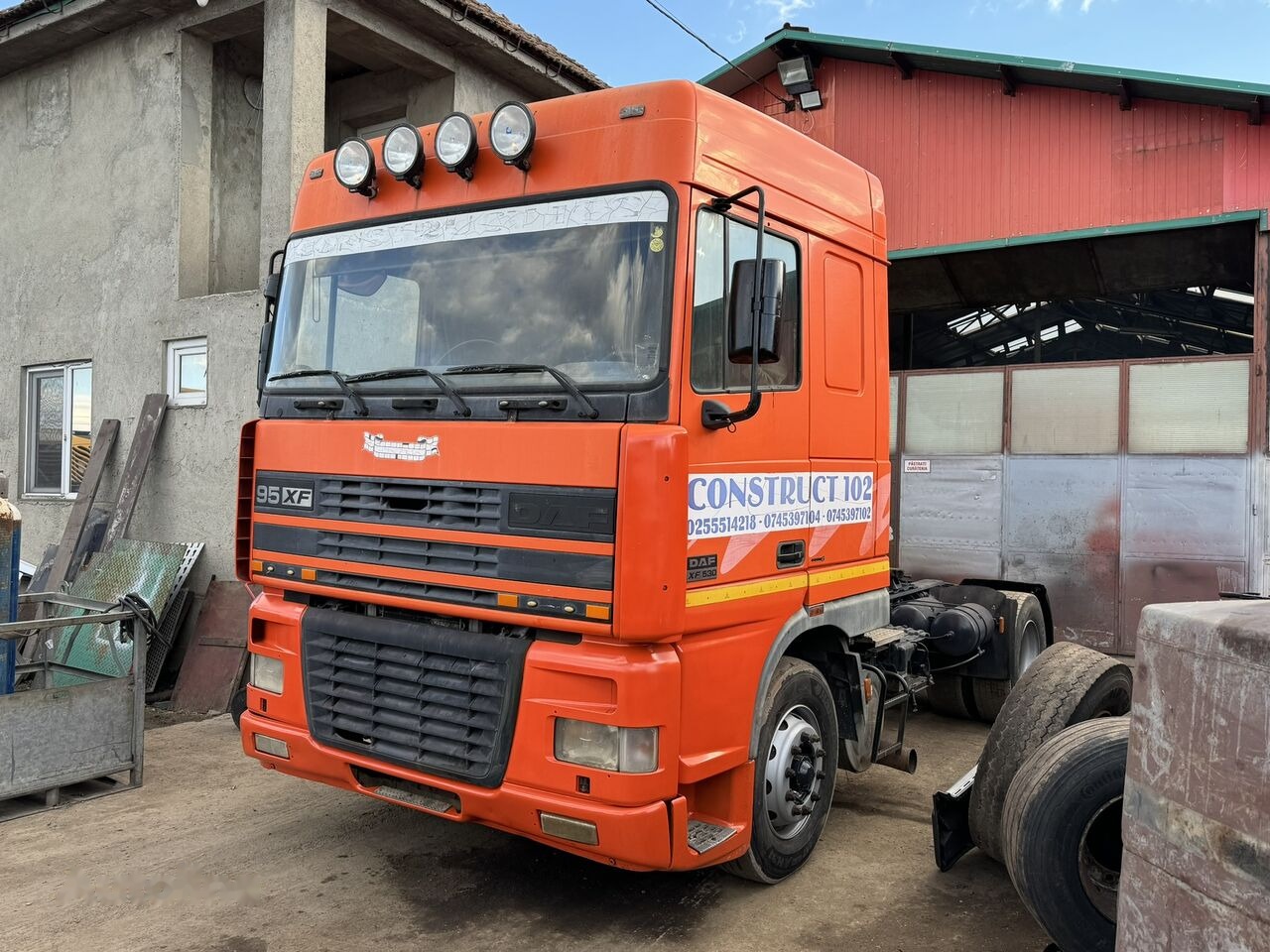DAF XF 95 530 Euro 3 EXPORT Retarder - Tegljač: slika 2 DAF XF 95 530 Euro 3 EXPORT Retarder - Tegljač: slika 2