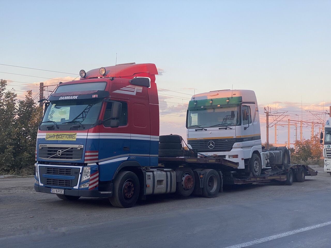 Volvo FH12 420 68T Euro 5 6x2 - Tegljač: slika 4 Volvo FH12 420 68T Euro 5 6x2 - Tegljač: slika 4
