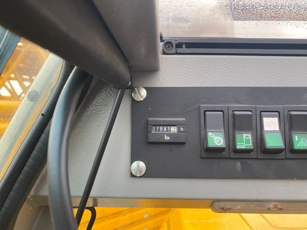 Kran guseničar Liebherr LTR 1100: slika 25