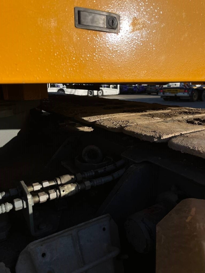 Kran guseničar Liebherr LTR 1100: slika 50