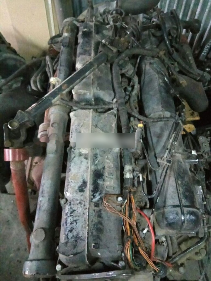 IVECO 8210.42L   IVECO Magirus truck - Motor za Kamion: slika 2 IVECO 8210.42L   IVECO Magirus truck - Motor za Kamion: slika 2