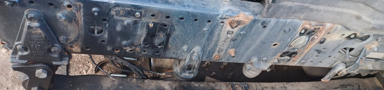 MAN 61434026326 MAN - Čelična suspenzija za Kamion: slika 1 MAN 61434026326 MAN - Čelična suspenzija za Kamion: slika 1