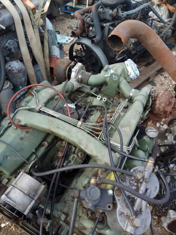 OM 422 V8 BiTurbo Mercedes-Benz - Motor za Kamion: slika 3 OM 422 V8 BiTurbo Mercedes-Benz - Motor za Kamion: slika 3