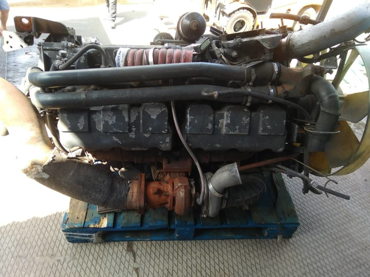 Renault Magnum E-TECH Renault MAGNUM - Motor za Kamion: slika 1 Renault Magnum E-TECH Renault MAGNUM - Motor za Kamion: slika 1