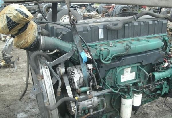 Volvo D12D 420 Volvo FH 12 - Motor za Kamion: slika 1 Volvo D12D 420 Volvo FH 12 - Motor za Kamion: slika 1