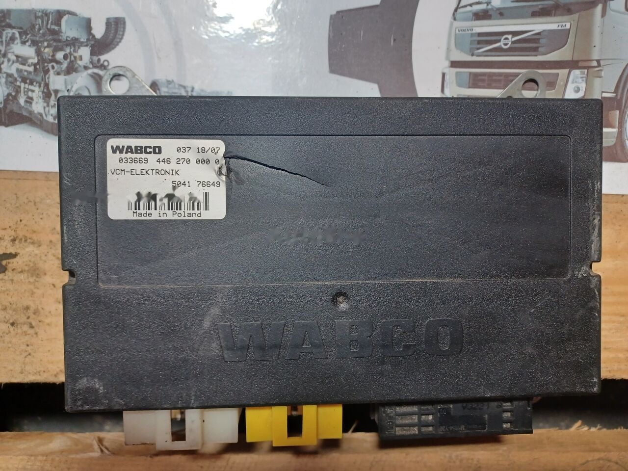 WABCO 4462700000 504176649 WABCO IVECO truck - Upravljačka jedinica za Kamion: slika 1 WABCO 4462700000 504176649 WABCO IVECO truck - Upravljačka jedinica za Kamion: slika 1