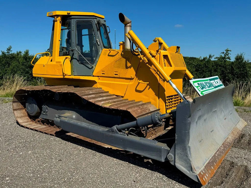 Komatsu D65PX-12 - Buldožer: slika 4 Komatsu D65PX-12 - Buldožer: slika 4