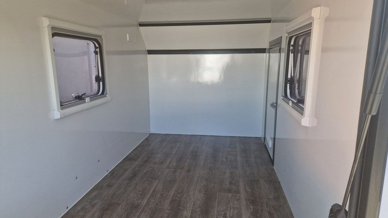 Kamp prikolica Everest Minicamp Kempinowa Towarowa Przyczepa lekka: slika 7 Kamp prikolica Everest Minicamp Kempinowa Towarowa Przyczepa lekka: slika 7