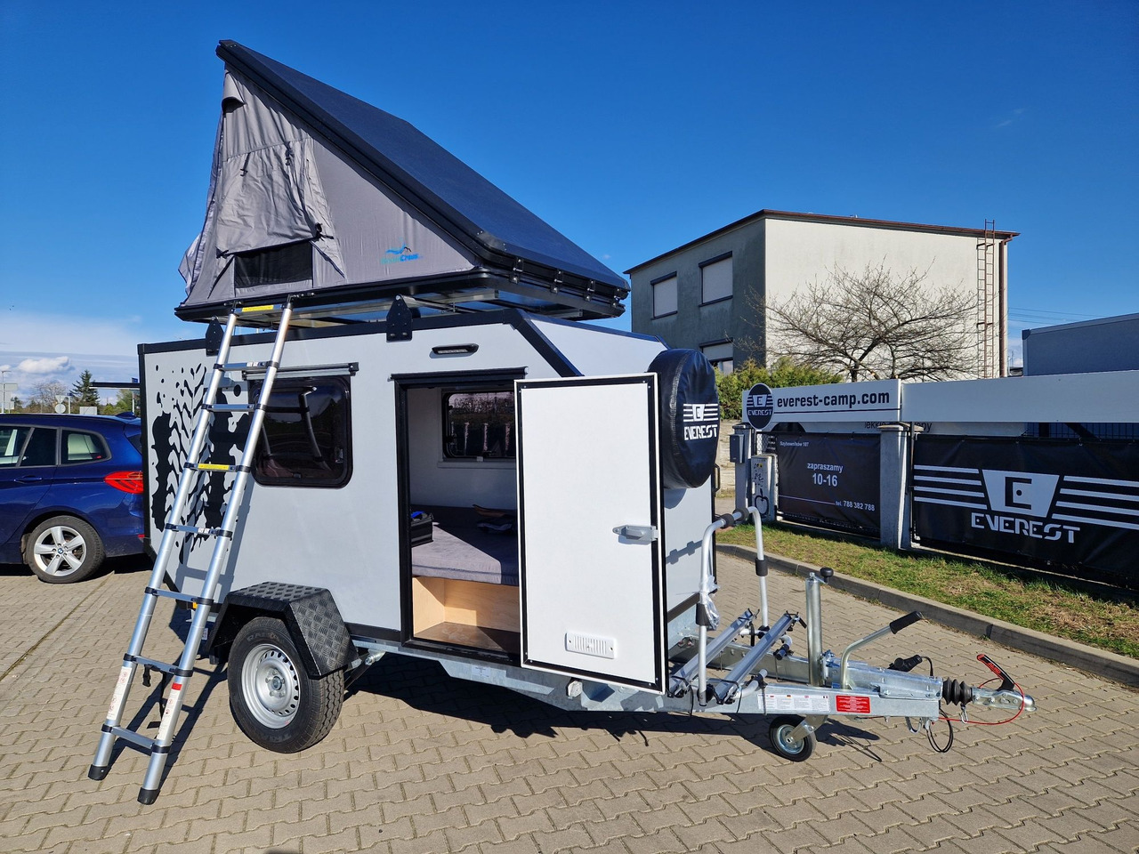 NOWA Przyczepa Wyprawowa Turystyczna Off-ROAD Everest MT-CAMP 2025 - Kamp prikolica: slika 3 NOWA Przyczepa Wyprawowa Turystyczna Off-ROAD Everest MT-CAMP 2025 - Kamp prikolica: slika 3