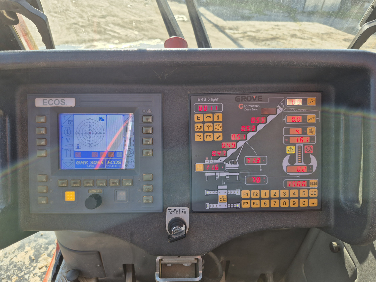 Autodizalica GROVE GMK3055: slika 12 Autodizalica GROVE GMK3055: slika 12