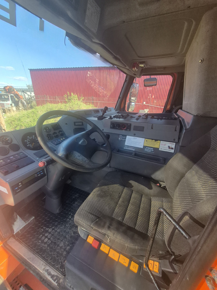 Autodizalica GROVE GMK3055: slika 15 Autodizalica GROVE GMK3055: slika 15