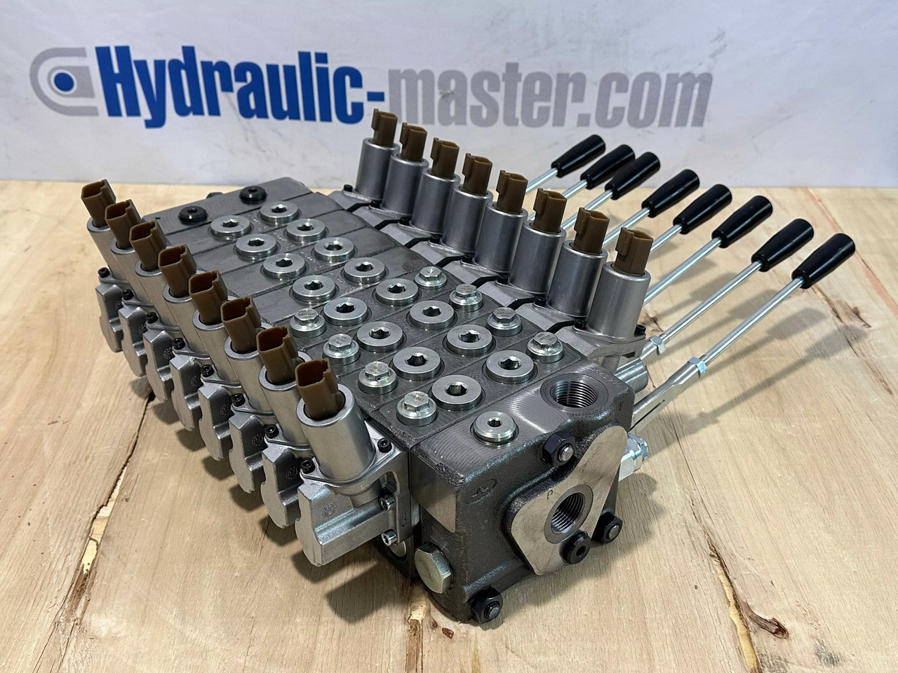 Set Radio Remote Scanreco RC 400 with Valve Palfinger Hiab Cranab Loglift - Šumska prikolica: slika 2 Set Radio Remote Scanreco RC 400 with Valve Palfinger Hiab Cranab Loglift - Šumska prikolica: slika 2