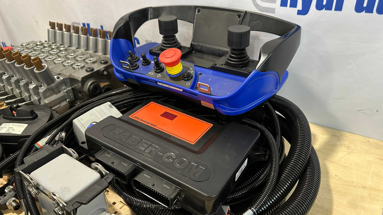 Set Scanreco RC400 with Walvoil DPX100 Fassi, Effer, Atlas, Manitou - Šumska prikolica: slika 3 Set Scanreco RC400 with Walvoil DPX100 Fassi, Effer, Atlas, Manitou - Šumska prikolica: slika 3