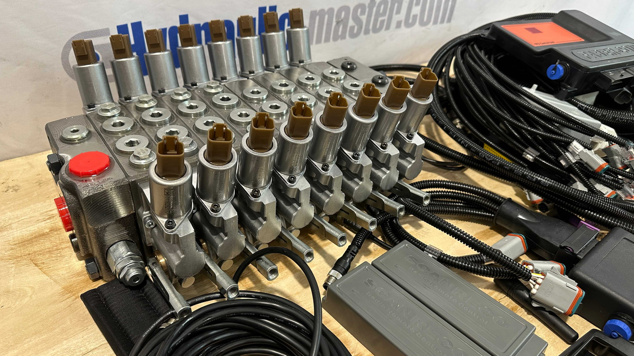 Novu Šumska prikolica Set Scanreco RC400 with Walvoil DPX100 Fassi, Effer, Atlas, Manitou: slika 9 Novu Šumska prikolica Set Scanreco RC400 with Walvoil DPX100 Fassi, Effer, Atlas, Manitou: slika 9