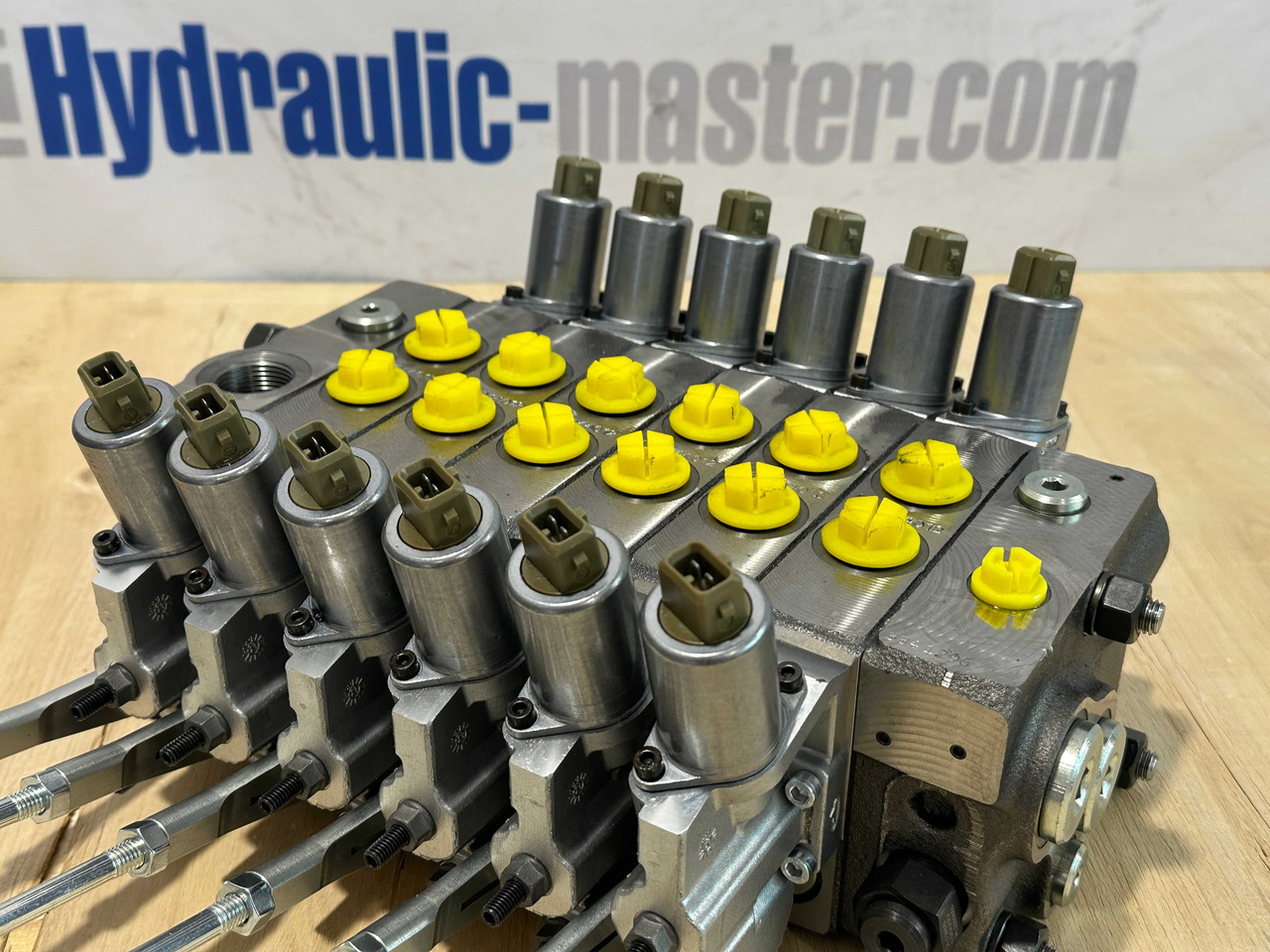 Novu Šumska prikolica Set Scanreco RC400 with Walvoil DPX100 Manitex, Palfinger, Atlas, Cormach: slika 6 Novu Šumska prikolica Set Scanreco RC400 with Walvoil DPX100 Manitex, Palfinger, Atlas, Cormach: slika 6