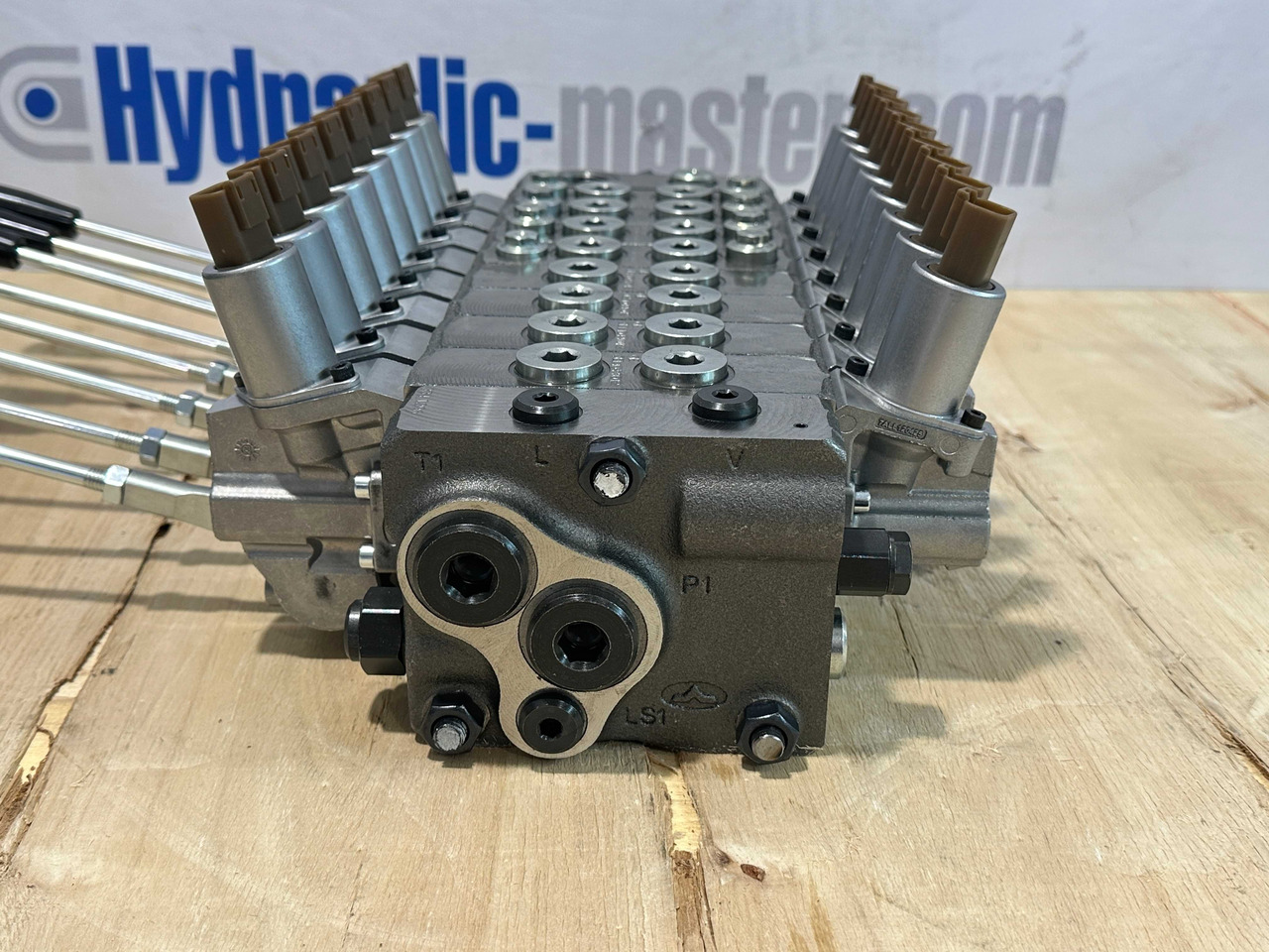 Valve Walvoil DPX100 MKG, Palfinger, Fassi, Hiab - Šumska prikolica: slika 4 Valve Walvoil DPX100 MKG, Palfinger, Fassi, Hiab - Šumska prikolica: slika 4