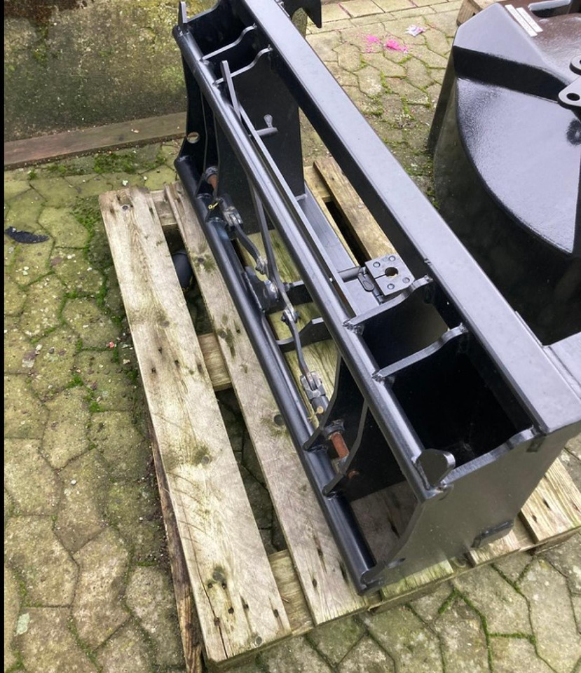 ADAPTER MERLO/EURO - Kašika: slika 2 ADAPTER MERLO/EURO - Kašika: slika 2
