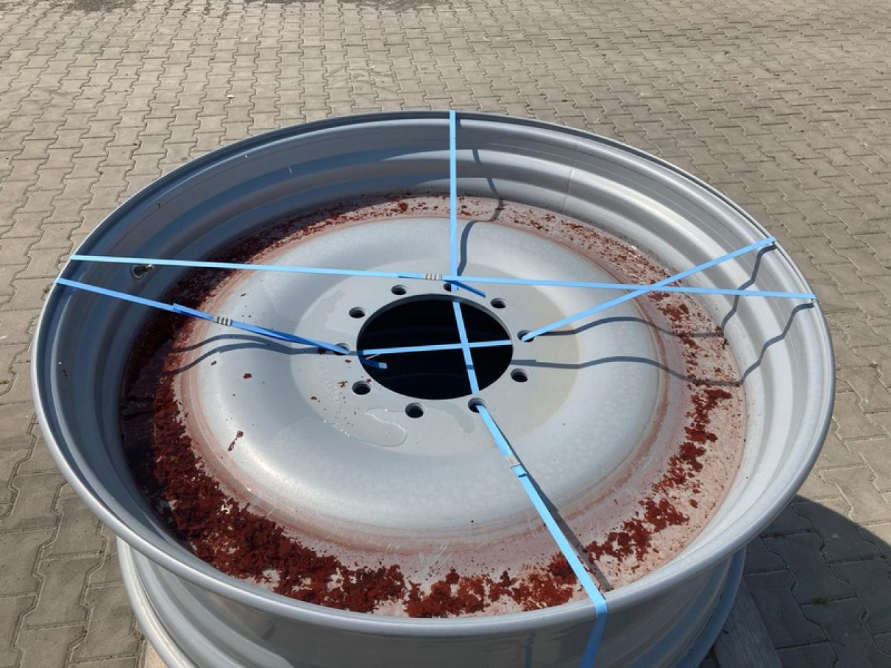 FELGEN HORSCH LEEB GS 16X46" - Felna za Poljoprivredna mašina: slika 2 FELGEN HORSCH LEEB GS 16X46" - Felna za Poljoprivredna mašina: slika 2