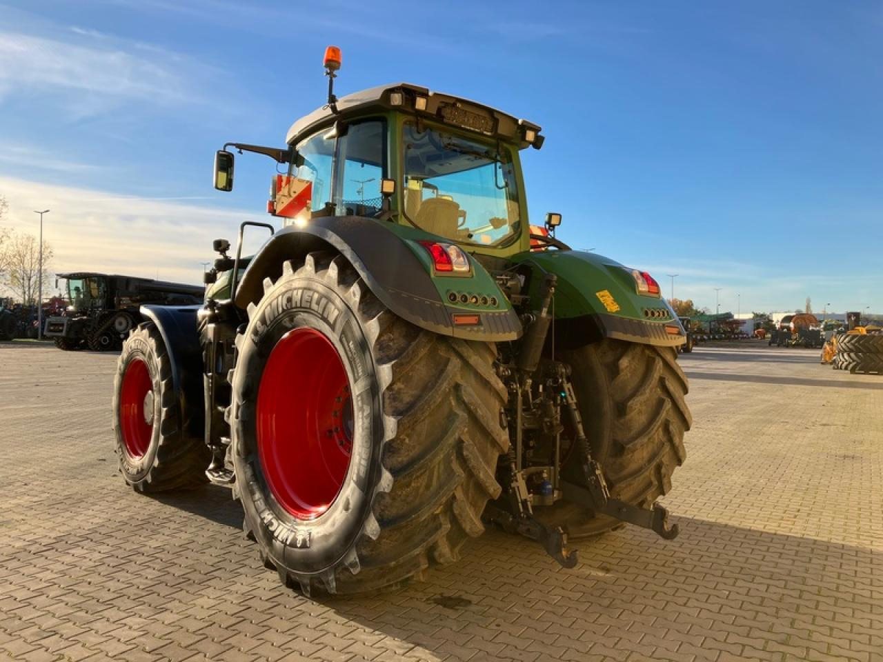 Fendt VARIO 1050 - Traktor: slika 3 Fendt VARIO 1050 - Traktor: slika 3