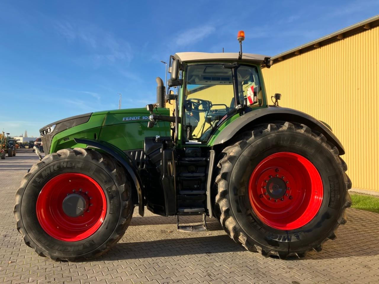 Fendt VARIO 1050 - Traktor: slika 2 Fendt VARIO 1050 - Traktor: slika 2