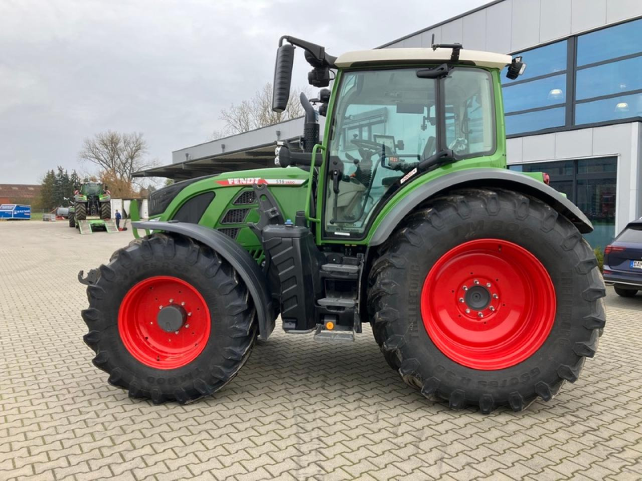 Fendt VARIO 516 VARIO GEN 3 // RTK - Traktor: slika 2 Fendt VARIO 516 VARIO GEN 3 // RTK - Traktor: slika 2