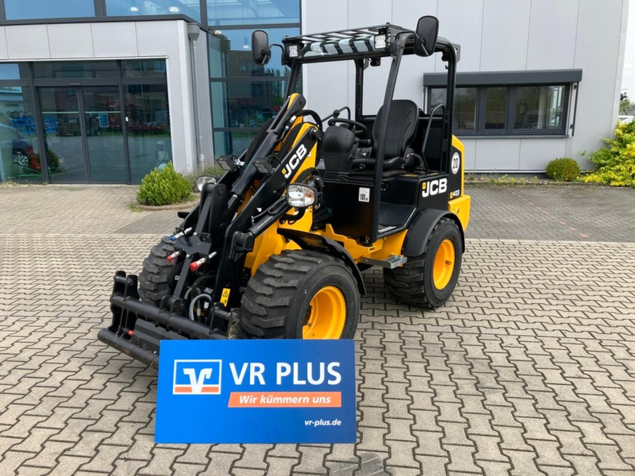 JCB 403 AGRI SMART POWER EURO-AUFNAHME - Utovarivač točkaš: slika 1 JCB 403 AGRI SMART POWER EURO-AUFNAHME - Utovarivač točkaš: slika 1