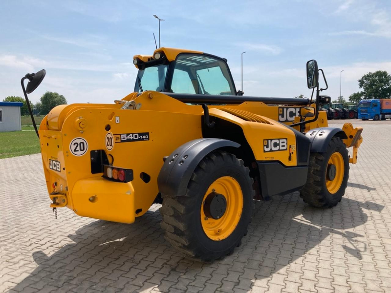 JCB 540-140 - Teleskopski upravljač: slika 4 JCB 540-140 - Teleskopski upravljač: slika 4