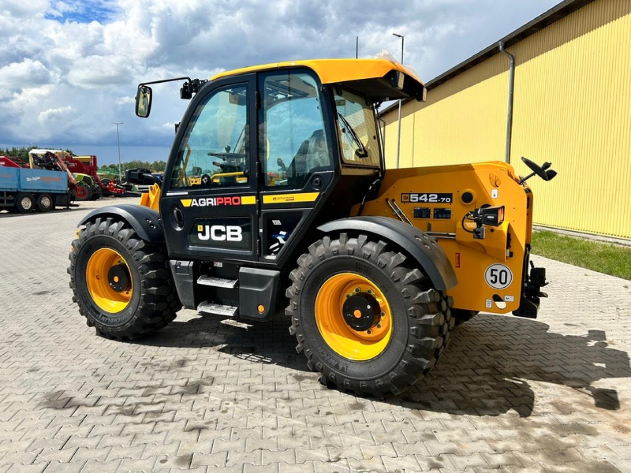JCB 542-70 AGRI PROAKTION - Teleskopski upravljač: slika 2 JCB 542-70 AGRI PROAKTION - Teleskopski upravljač: slika 2