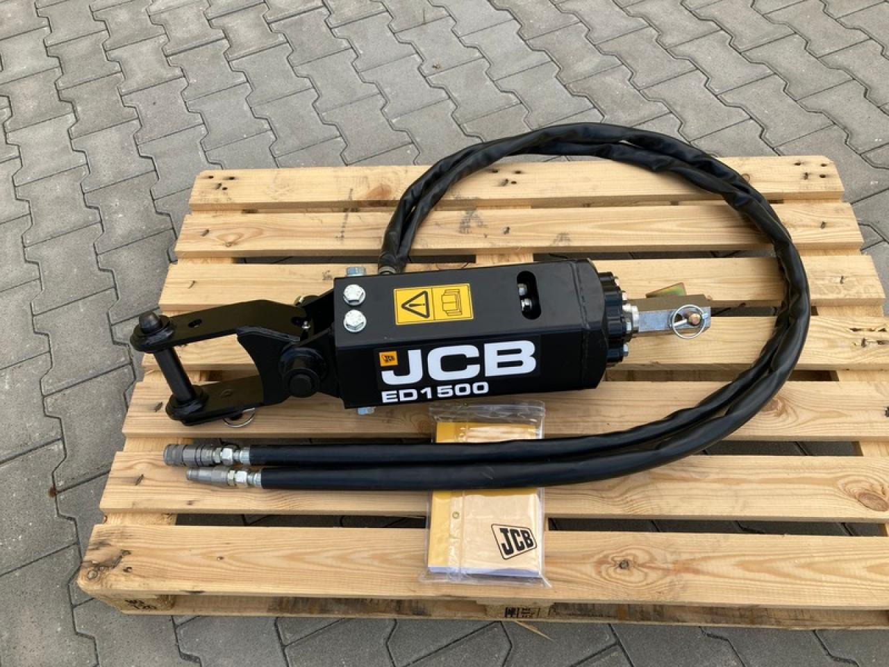 JCB B3202 - Burgija za Građevinska mašina: slika 1 JCB B3202 - Burgija za Građevinska mašina: slika 1