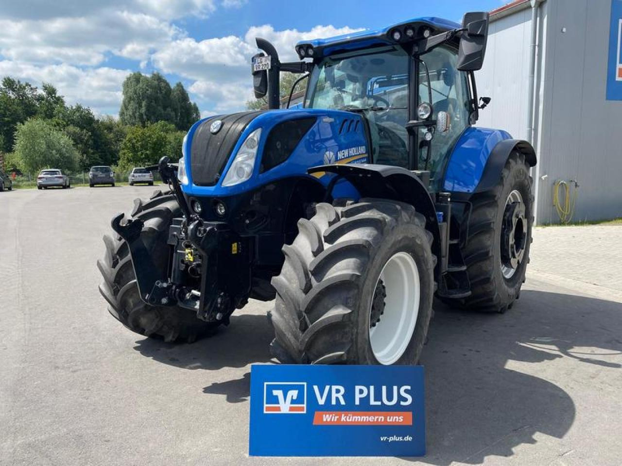 New Holland T 7.270 AUTOCOMMAND AKTION - Traktor: slika 1 New Holland T 7.270 AUTOCOMMAND AKTION - Traktor: slika 1