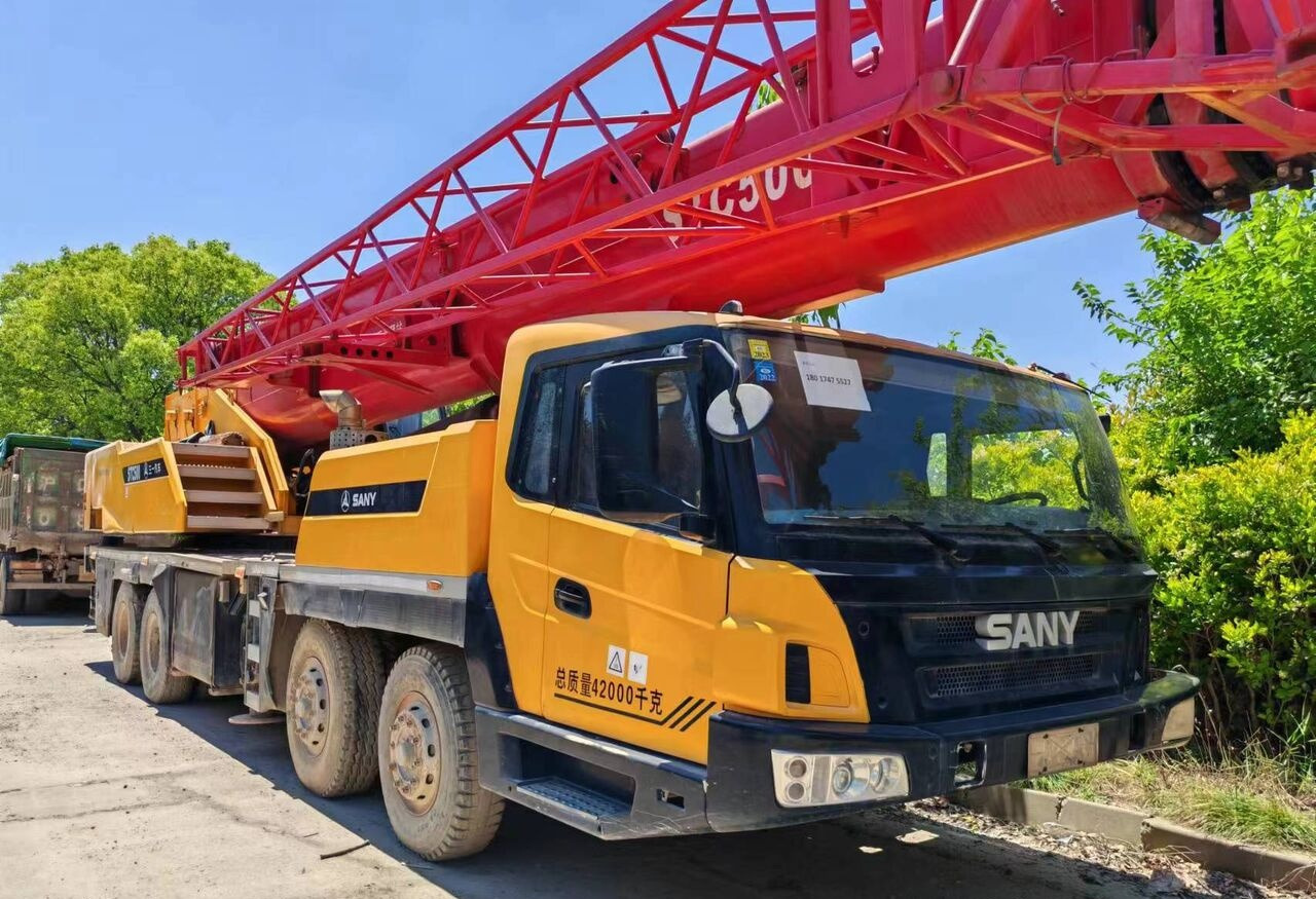 Sany Used Kato STC500 Truck Mounted Crane 50-100 Ton Capacities 70 To - Autodizalica: slika 4 Sany Used Kato STC500 Truck Mounted Crane 50-100 Ton Capacities 70 To - Autodizalica: slika 4