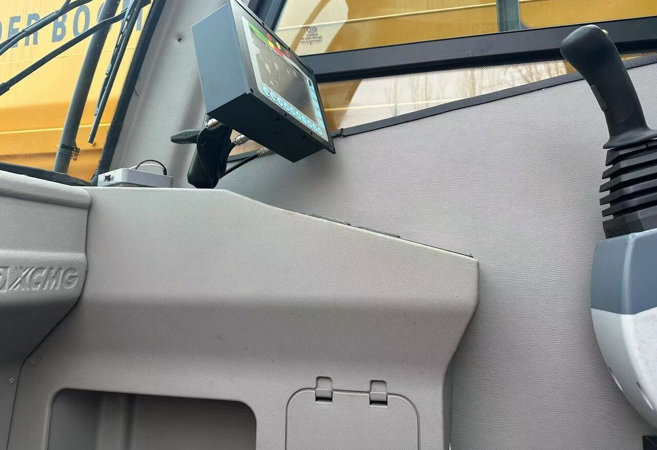 XCMG - Autodizalica: slika 5 XCMG - Autodizalica: slika 5