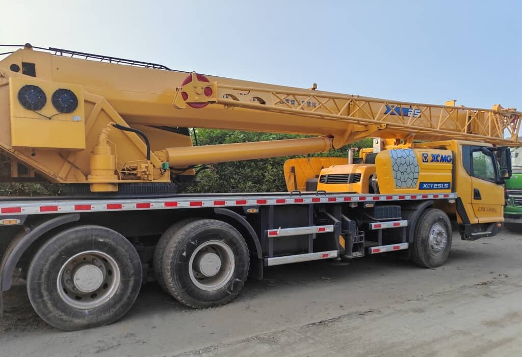 XCMG - Autodizalica: slika 5 XCMG - Autodizalica: slika 5